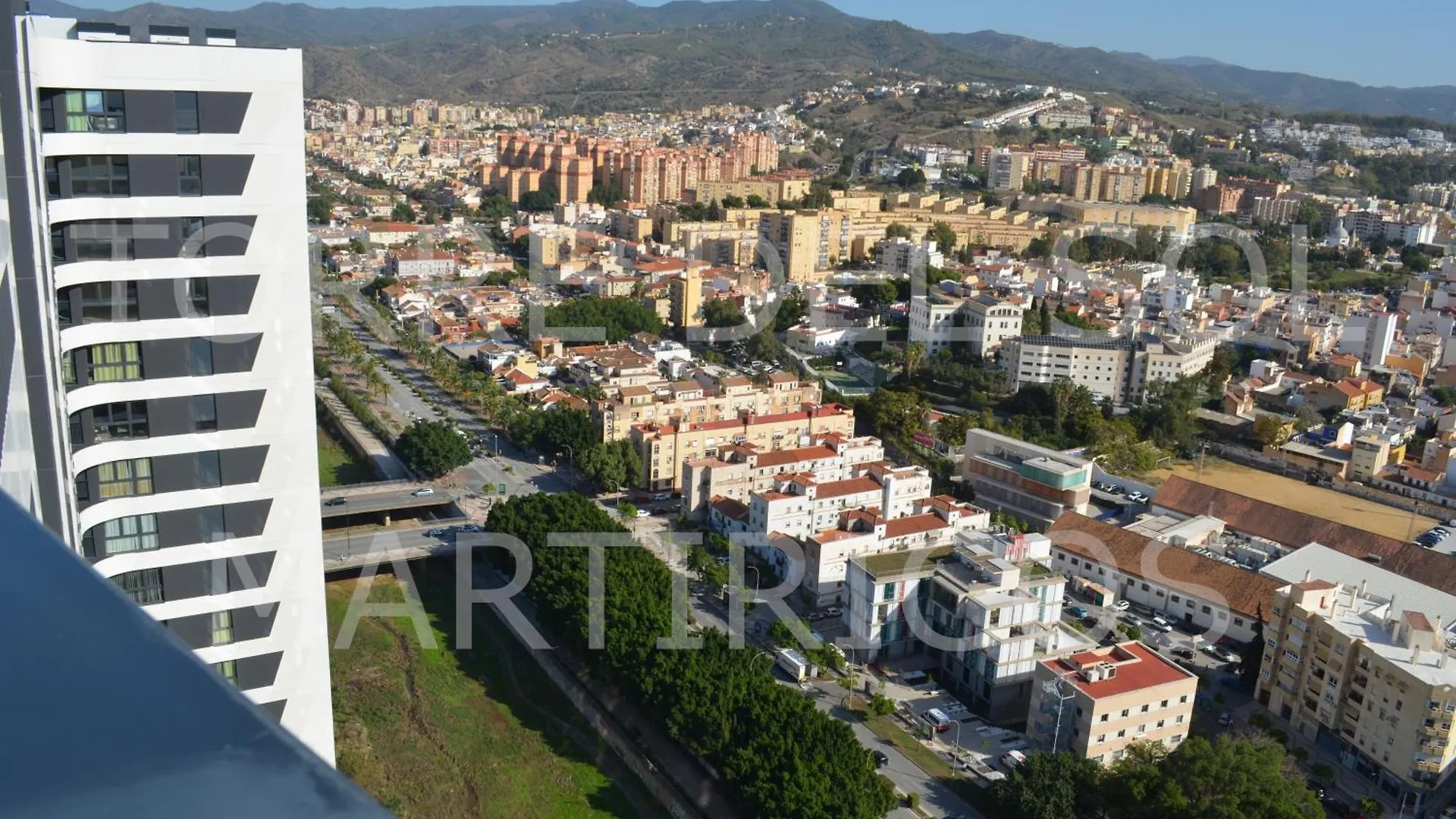Torre Del Sol Martiricos Apartment Malaga